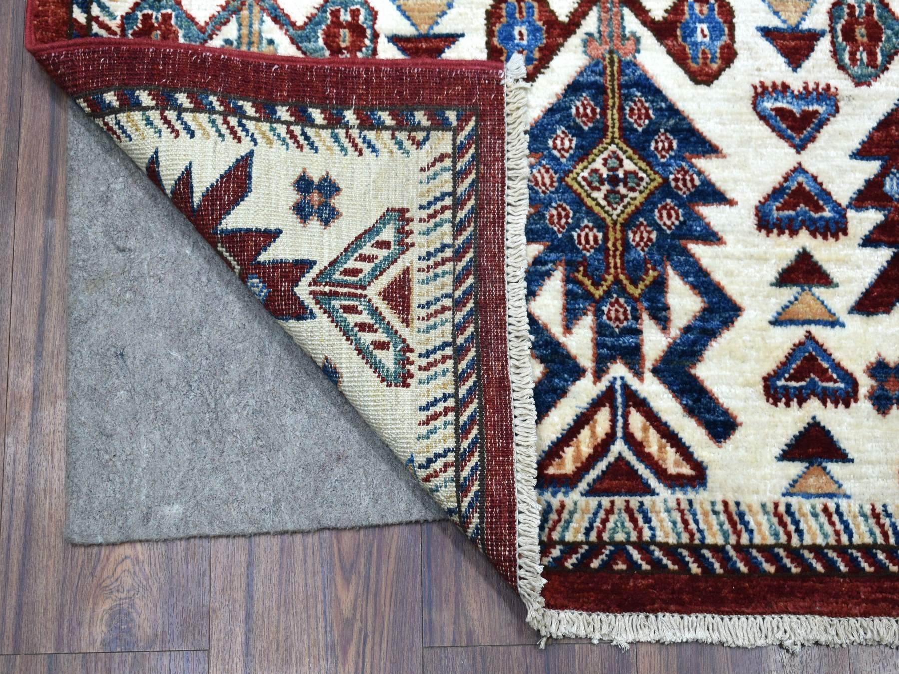 Kazak Rugs LUV617805